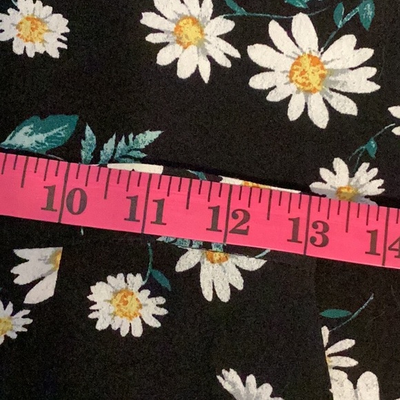 Forever 21 rayon floral maxi skirt size small - Picture 5 of 7